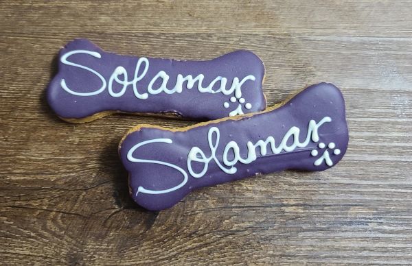 Custom cookies with icing lettering